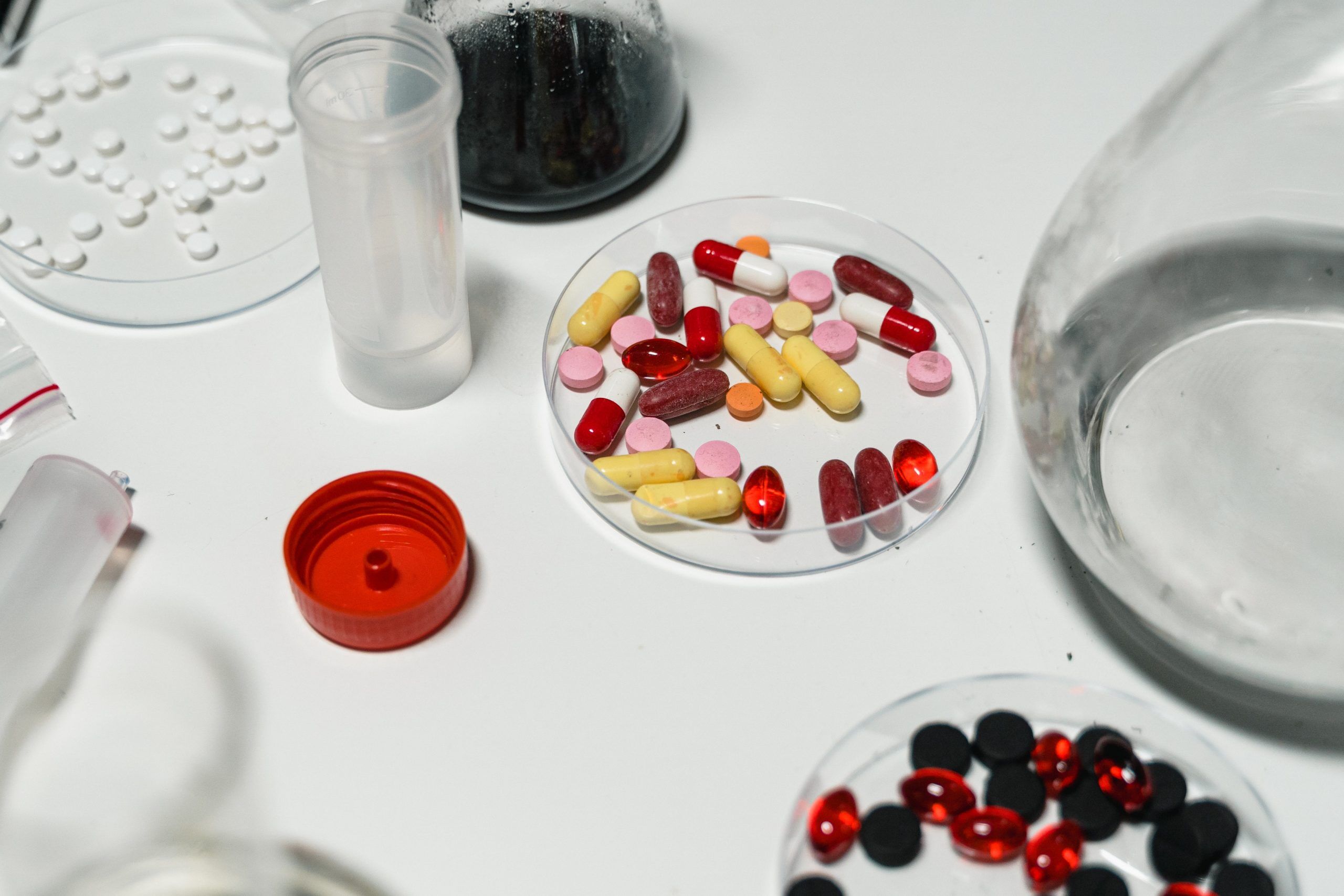 pexels-mart-production-7230192 pills and drugs